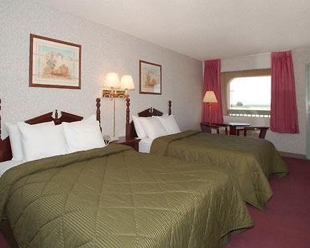 Premier Inn And Suites Erick Cameră foto